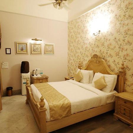 Hotel Merwara Estate- A Luxury Heritage Resort Аджмер Экстерьер фото