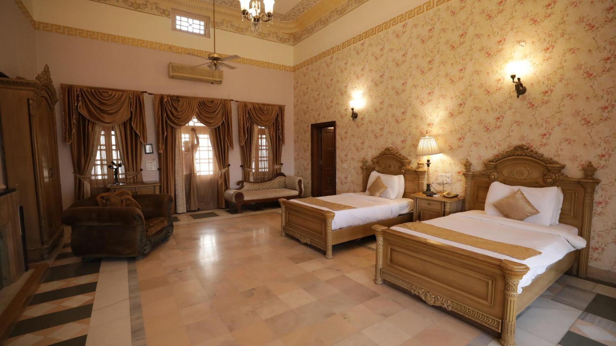 Hotel Merwara Estate- A Luxury Heritage Resort Аджмер Экстерьер фото