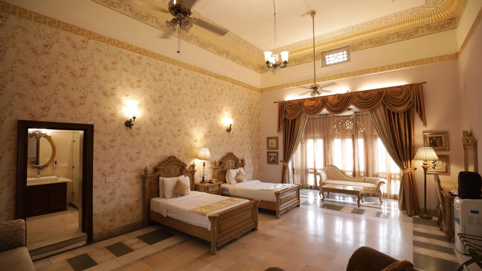 Hotel Merwara Estate- A Luxury Heritage Resort Аджмер Экстерьер фото