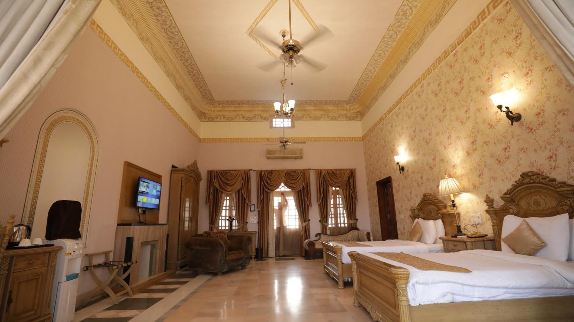 Hotel Merwara Estate- A Luxury Heritage Resort Аджмер Экстерьер фото