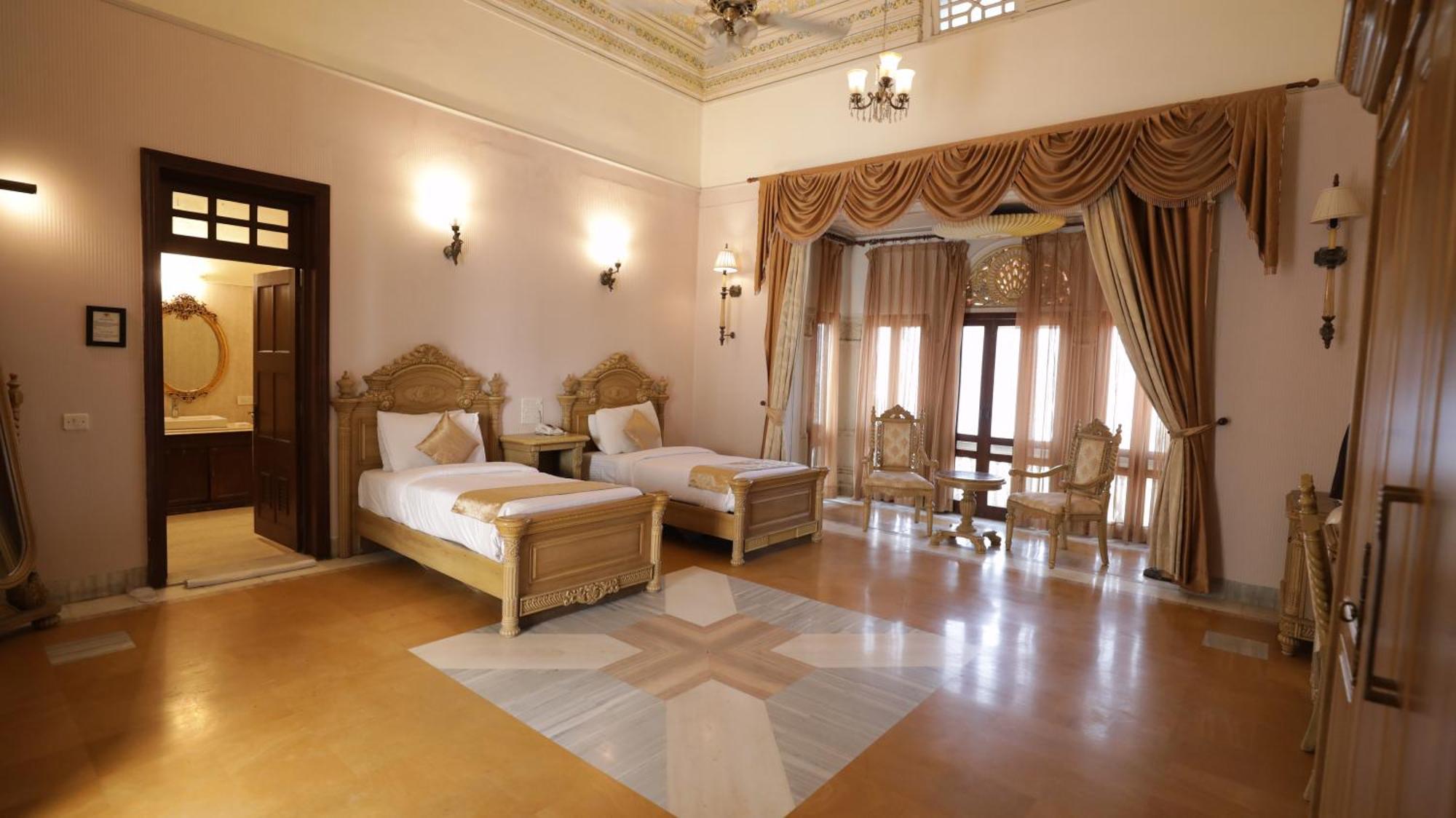 Hotel Merwara Estate- A Luxury Heritage Resort Аджмер Экстерьер фото